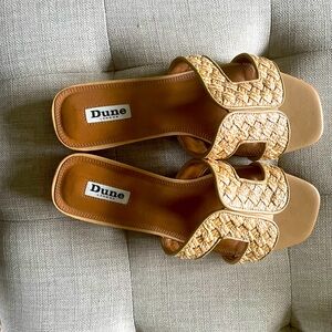 Dune London raffia sandals. Size 39
